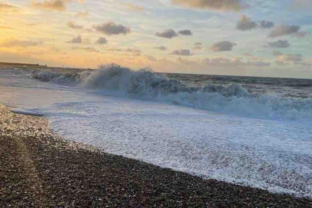 Apartmán Comfortable Flat Close To The Beach Hove Exteriér fotografie